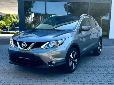 Gebraucht Nissan Qashqai 116 PS (85 kW) 2016 Grau SUV