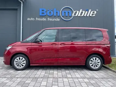 Gebraucht VW Multivan 150 PS (110 kW) 2024 Rot Van / Kleinbus