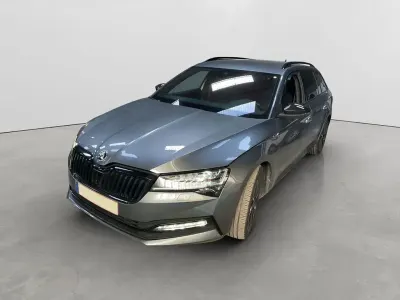 Gebraucht Skoda Superb SportLine 150 PS (110 kW) 2024 Grau Kombi