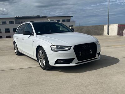 gebraucht Audi A4 B8 S line//SEHR GUTER ZUSTAND