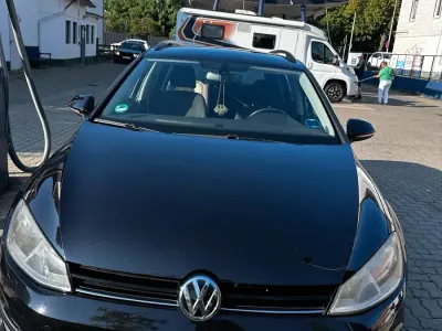 Gebraucht VW Golf VII 110 PS (80 kW) 2013 Schwarz Kombi