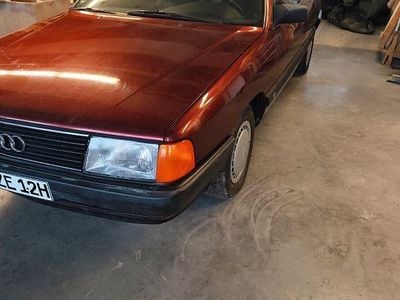 Gebraucht Audi 100 90 PS (66 kW) 1989 Rot Limousine