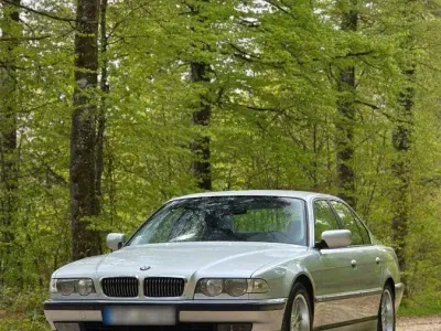 Gebraucht BMW 728 193 PS (141 kW) 1999 Silber Limousine