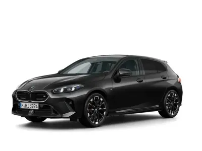 Neu BMW M135 M Sport 300 PS (220 kW) 2026 Black sapphire Kleinwagen