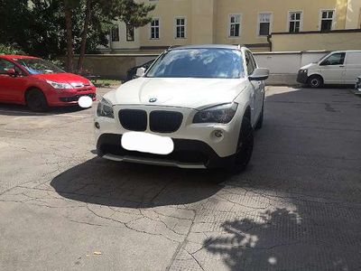 Gebraucht BMW X1 143 PS (105 kW) 2011 Weiß metallic SUV