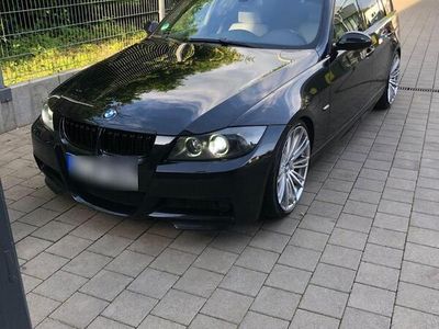 BMW 325