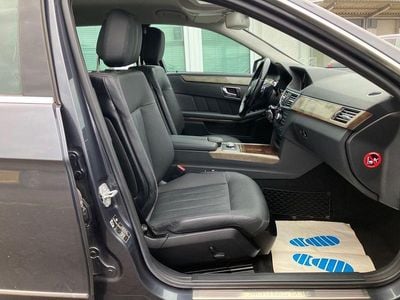 Gebraucht Mercedes E350 Avantgarde 265 PS (194 kW) 2011 Grau Kombi