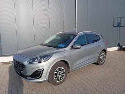 Silber Gebraucht 2022 Ford Kuga Vignale SUV | 25.300 € (Fairer Preis)