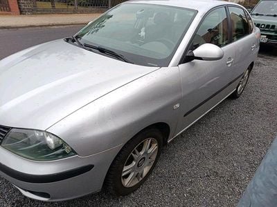 Gebraucht Seat Cordoba 101 PS (74 kW) 2004 Silber Limousine