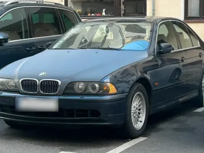 Gebraucht BMW 530 231 PS (169 kW) 2001 Blau Limousine