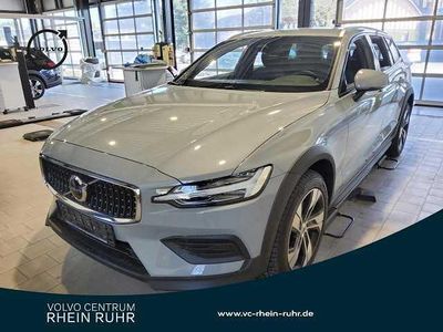 Gebraucht Volvo V60 CC 145 PS (106 kW) 2024 Kombi
