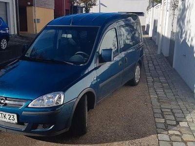 Usata Opel Combo 90 CV (66 kW) 2007 Blu Monovolume