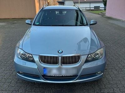 BMW 325