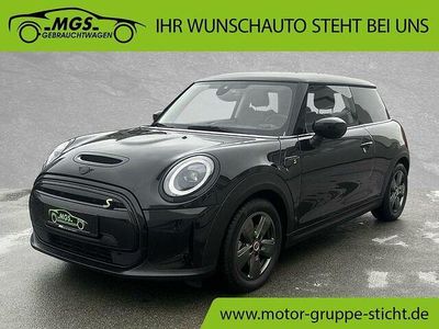 Gebraucht Mini Cooper SE Essential 135 kW (184 PS) 2023 Midnight black Kleinwagen