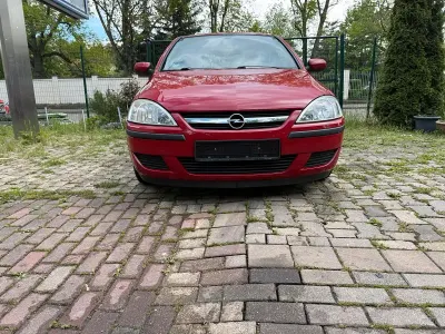 Brugt Opel Corsa 55 HK (40 kW) 2004 Rød Hatchback