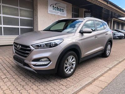 Gebraucht Hyundai Tucson Trend 116 PS (85 kW) 2017 Grau SUV