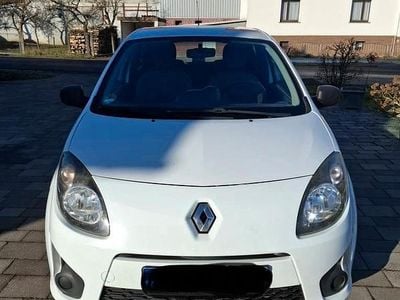 Usado Renault Twingo 64 HP (47 kW) 2011 Branco Citadino