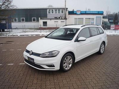 Gebraucht VW Golf VII Comfortline 110 PS (80 kW) 2017 Weiß Kombi