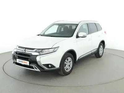 Używany Mitsubishi Outlander Active 150 KM (110 kW) 2019 Biały SUV