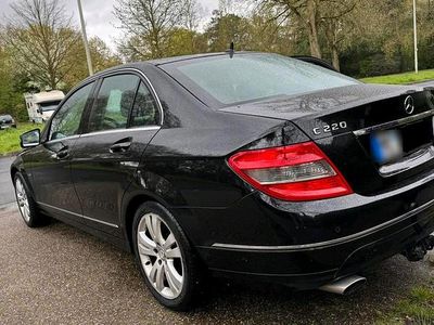 Gebraucht Mercedes C220 Avantgarde 170 PS (125 kW) 2009 Schwarz Limousine