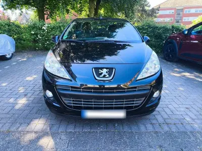 Gebraucht Peugeot 207 CC 120 PS (88 kW) 2010 Schwarz Cabrio