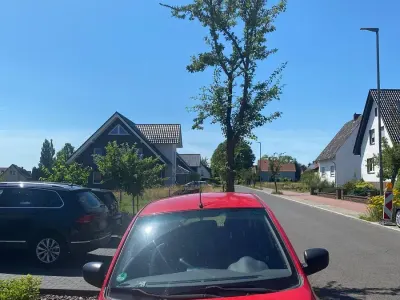 Gebraucht Hyundai i10 66 PS (48 kW) 2010 Rot Kleinwagen