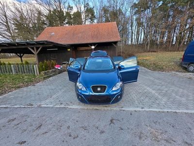 Gebraucht Seat Altea XL 105 PS (77 kW) 2013 Blau Van / Kleinbus