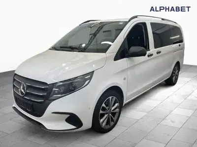 Gebraucht Mercedes Vito 190 PS (139 kW) 2025 Arktikweiß Van