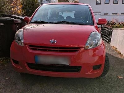 Rot Gebraucht 2011 Daihatsu Sirion Kleinwagen | 2.650 € (Fairer Preis)
