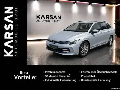 Gebraucht VW Golf VIII Life 150 PS (110 kW) 2025 Grau Kombi
