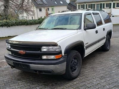 Weiß Gebraucht 2000 Chevrolet Suburban SUV | 10.400 €