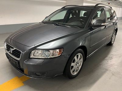 gebraucht Volvo V50 2.0D Edition R Design