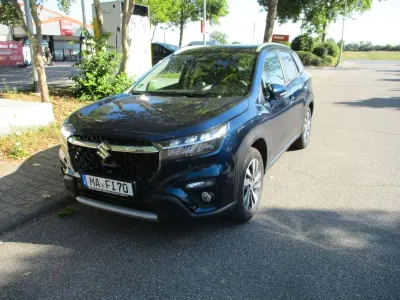 Gebraucht Suzuki SX4 S-Cross Comfort+ 110 PS (80 kW) 2025 Blau SUV