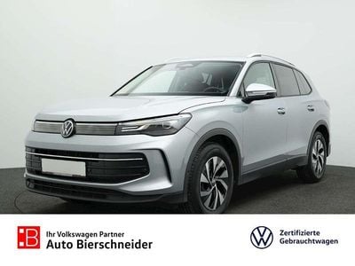 Silber Gebraucht 2024 VW Tiguan Design SUV | 33.750 € (Fairer Preis)