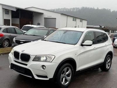 Weiß Gebraucht 2010 BMW X3 Sport Line SUV | 9.999 € (Fairer Preis)
