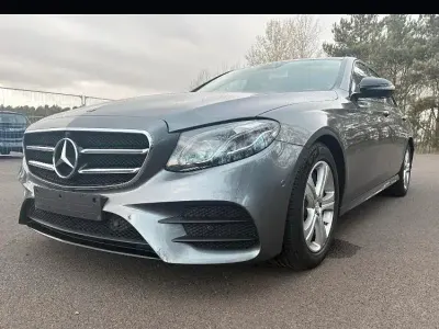 Gebraucht Mercedes E220 AMG 194 PS (142 kW) 2018 Grau Limousine