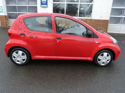 Usata Toyota Aygo 68 CV (50 kW) 2008 Rosso Utilitaria