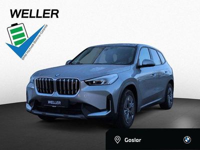 Gebraucht BMW iX1 Performance 225 kW (306 PS) 2023 Spacesilber (silber) SUV