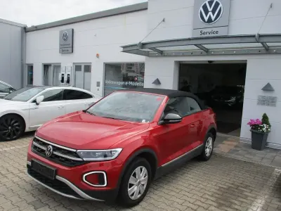 Gebraucht VW T-Roc Cabriolet Style 150 PS (110 kW) 2023 Rot Cabrio