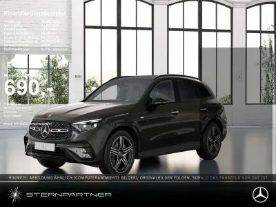 Używany Mercedes GLC300e AMG 197 KM (144 kW) 2025 Szary SUV