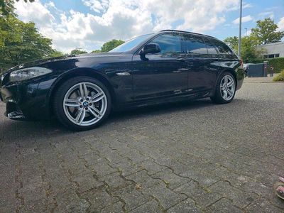 Second-hand BMW 530 M Sport 258 CP (189 kW) 2012 Negru Break