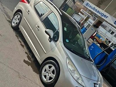 Gebraucht Peugeot 207 95 PS (69 kW) 2007 Silber Kombi