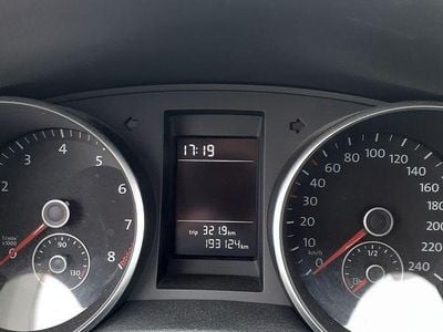 Usata VW Golf VI Comfortline 80 CV (58 kW) 2009 Argento Utilitaria