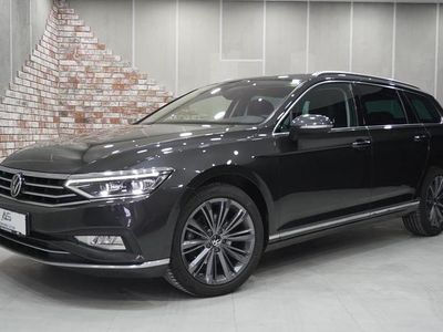 Grau Gebraucht 2021 VW Passat Elegance Limousine | 25.990 € (Fairer Preis)