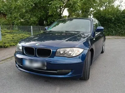 Gebraucht BMW 116 122 PS (89 kW) 2010 Blau Kleinwagen