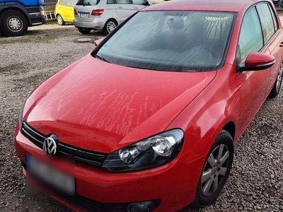 Second-hand VW Golf VI Comfortline 105 CP (77 kW) 2010 Roșu Hatchback