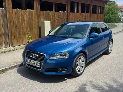 Gebraucht Audi A3 Ambition 125 PS (91 kW) 2010 Blau Kleinwagen