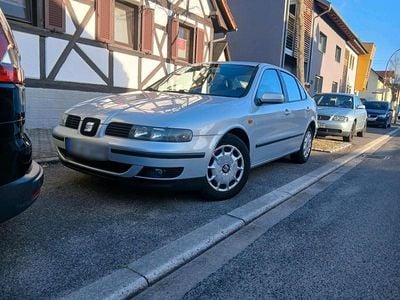 Second-hand Seat Toledo 101 CP (74 kW) 1999 Argintiu Berlinǎ