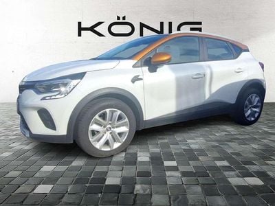 Gebraucht Renault Captur Business 140 PS (102 kW) 2021 Perlmutt weiß taklamakan orang SUV