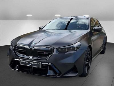Nuova BMW M5 Performance 585 CV (430 kW) 2026 Bmw individual frozen deep gre Berlina